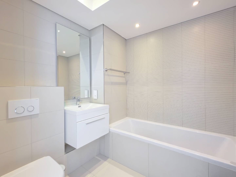 4 Bedroom Property for Sale in Mouille Point Western Cape